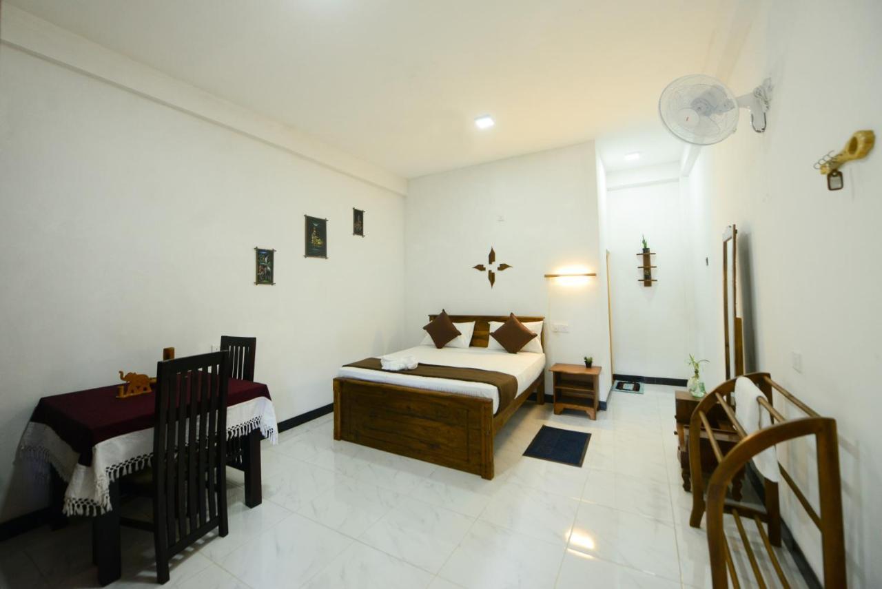 Dambulla Kings Inn Exterior photo