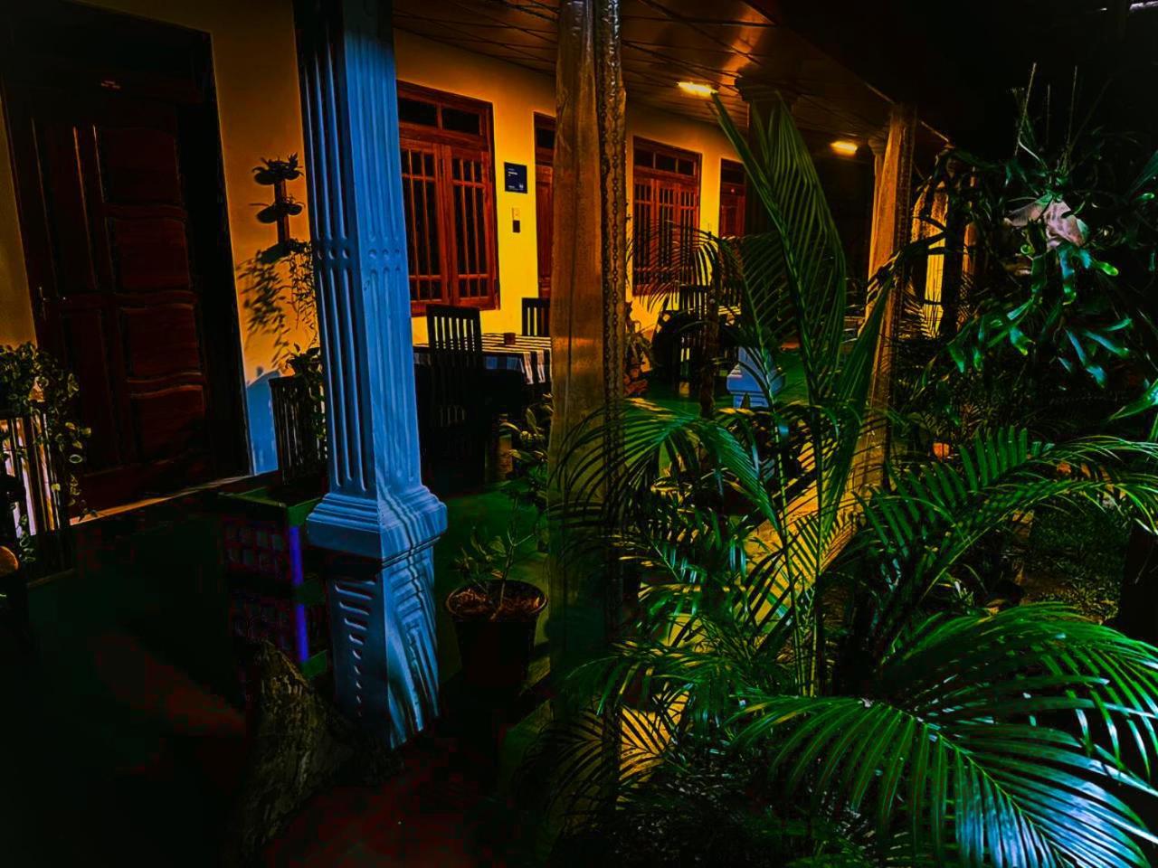Dambulla Kings Inn Exterior photo